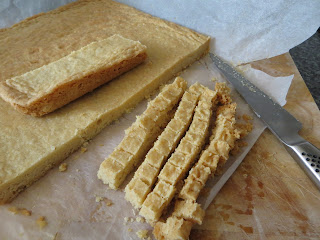 shortbread cutting