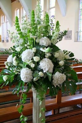 Altar Flowers for Wedding