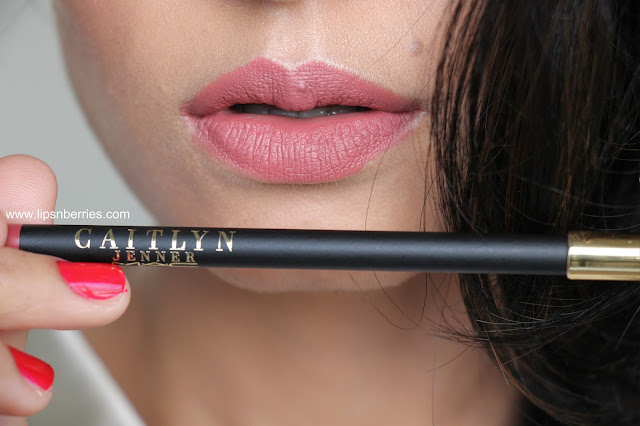 MAC Soar lip liner review