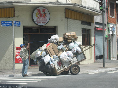 PELAS RUAS DE SÃO PAULO