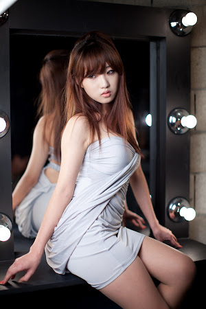 So Yeon Yang, Sexy Elegant 04