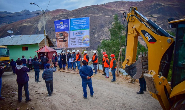 antonio raymondi carretera ancash llamellin