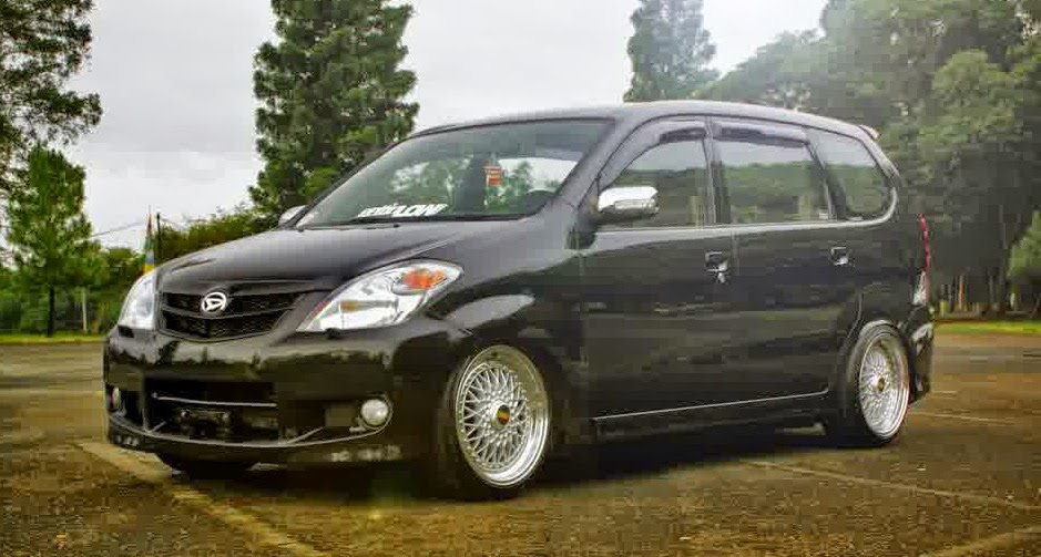 Gambar 86 Modifikasi Stiker Mobil Avanza Silver 2017 Jual 