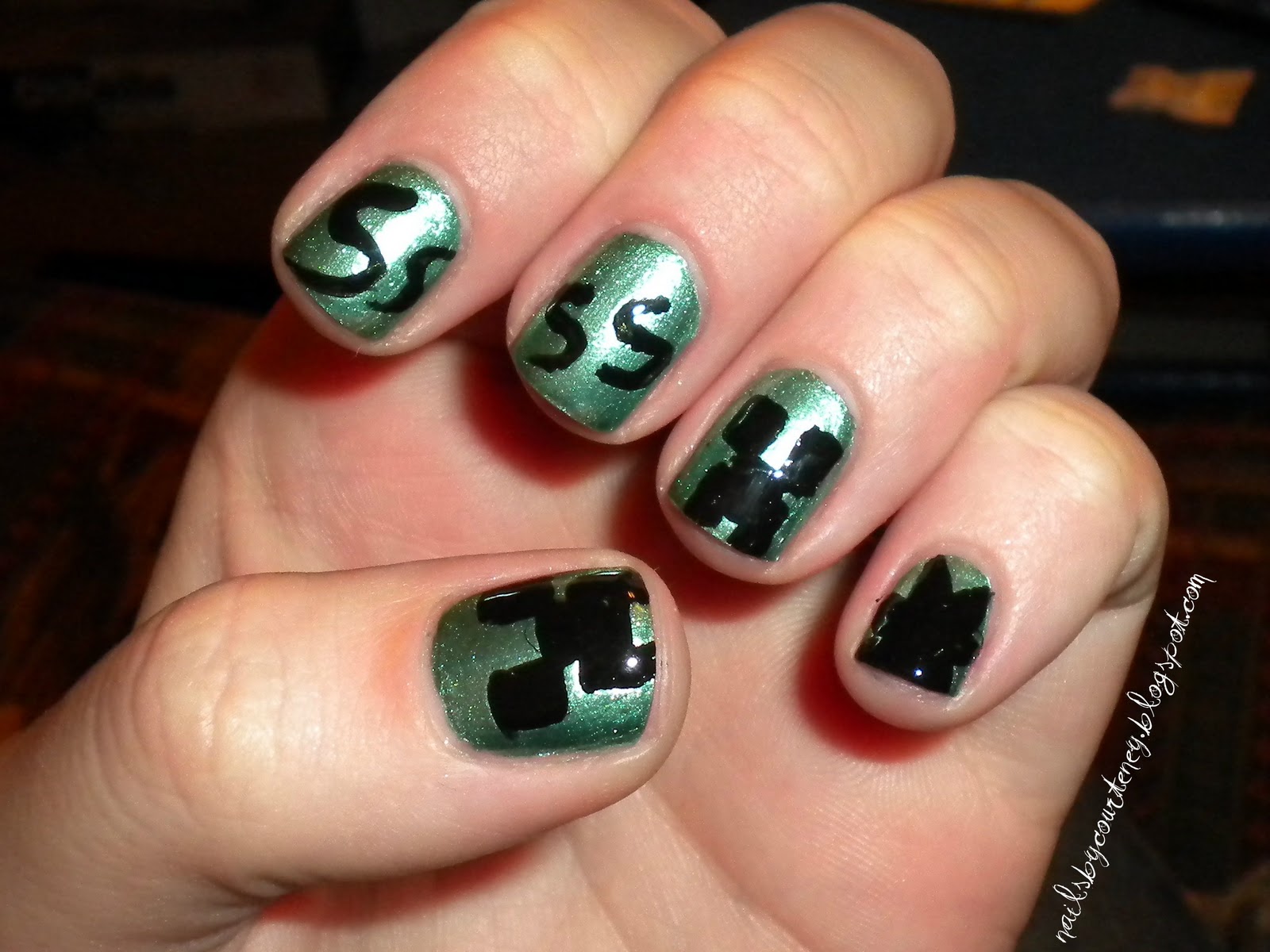 An Amateur's Nail Obsession: Video Game Nails: Minecraft