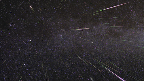 hujan-meteor-perseid-astronomi
