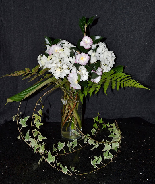 all bouquet, camellia, autumn fern, variegated ivy, http://growingdays.blogspot.com