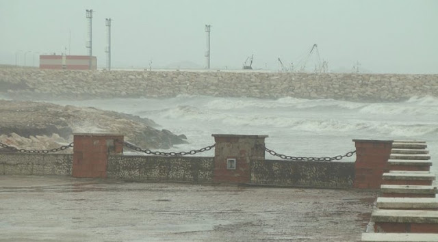 Maltempo con vento forte, la navigazione da Durazzo a Bari e viceversa è sospesa