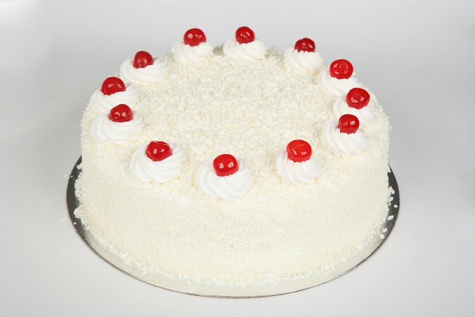 White Forst Cake Without Oven