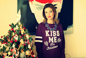 Christmas sweatshirt, Merry Christmas, Fashion and Cookies, fashion blogger