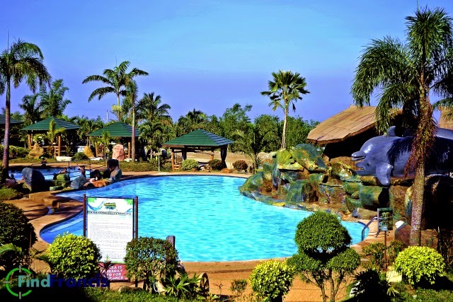 Campuestohan Swimming Pool