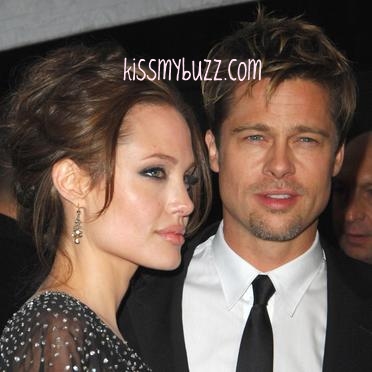 brad pitt and angelina jolie wedding. angelina jolie and rad pitt