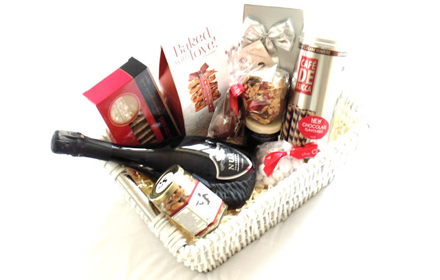 Spicers Of Hythe Valentines Hamper