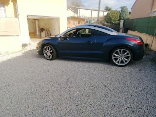 Annonces gratuites: un coupé Peugeot RCZ est à 12 500 euros