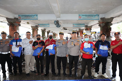  Jumat Curhat, Polda Bali Sosialisasikan Mudik Aman di Terminal Ubung