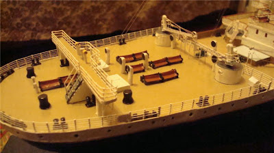 Paper Titanic Model