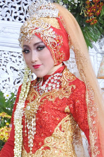 ambar Make Up Rias Pengantin Muslim Hijab, Riasan Pengantin Muslim Hijab, Make Up Pengantin Muslim Hijab.