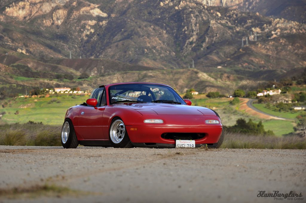 Tunnisteet hellaflush low Mazda Miata stance strech