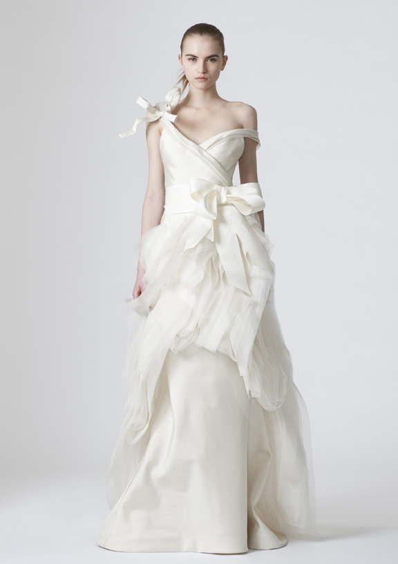 vera wang wedding dresses 2010. Bridal Dresses: Vera Wang