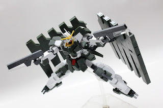 http://gundambaka.blogspot.hk/2015/10/gunpla-hg-1144-gundam-zabanya-upadate.html