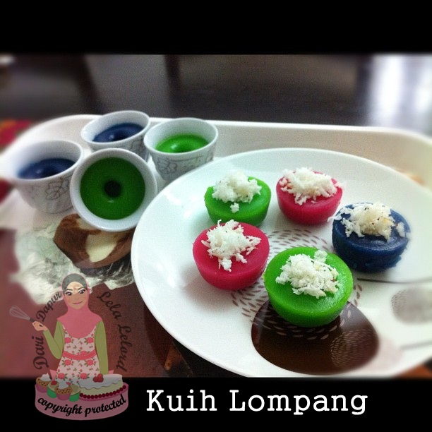 Pertama Kali Dengan Kuih Lompang  Mama Najlaa Punya