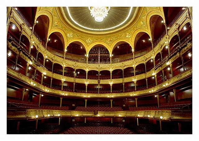 the interior beauty of opera house