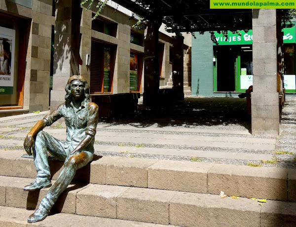 El Ayuntamiento capitalino se suma a la propuesta regional para que el Día de las Letras Canarias se dedique a Félix Francisco Casanova