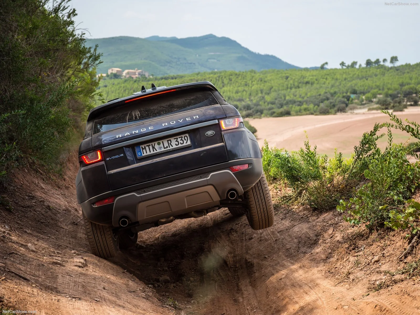 Hình ảnh xe ô tô Land Rover Range Rover Evoque 2016 & nội ngoại thất