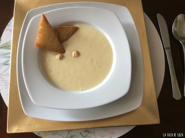 crema-de-patatas-con-avellanas