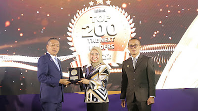 Direktur Komersial & UMKM bank bjb Nancy Raih The Next Top Leader 2022 