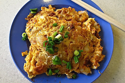 Lao Chen Carrot Cake & Popiah (老陳菜頭粿·薄餅), radish cake