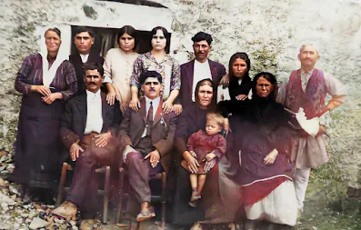 Thomas Hayes pictured on a return trip in 1926 with members of his extended family in Karitsa. Sousana Apostolakos (nee Malavazos, Diamantis Panagioti Chagias, Panagiotis Chagias, Alexandra Panagioti Chagias, Chrysanthi Panagioti Chagias, Diamantis Georgiou Lampros, Metaxia Chagias (nee Profyris), Diamantis Stylianou Chagias, Angeliki Malavazos (nee Chagias), Anastasia Lampros (nee Chagias), Panagiotis Nikolaou Apostolakos.