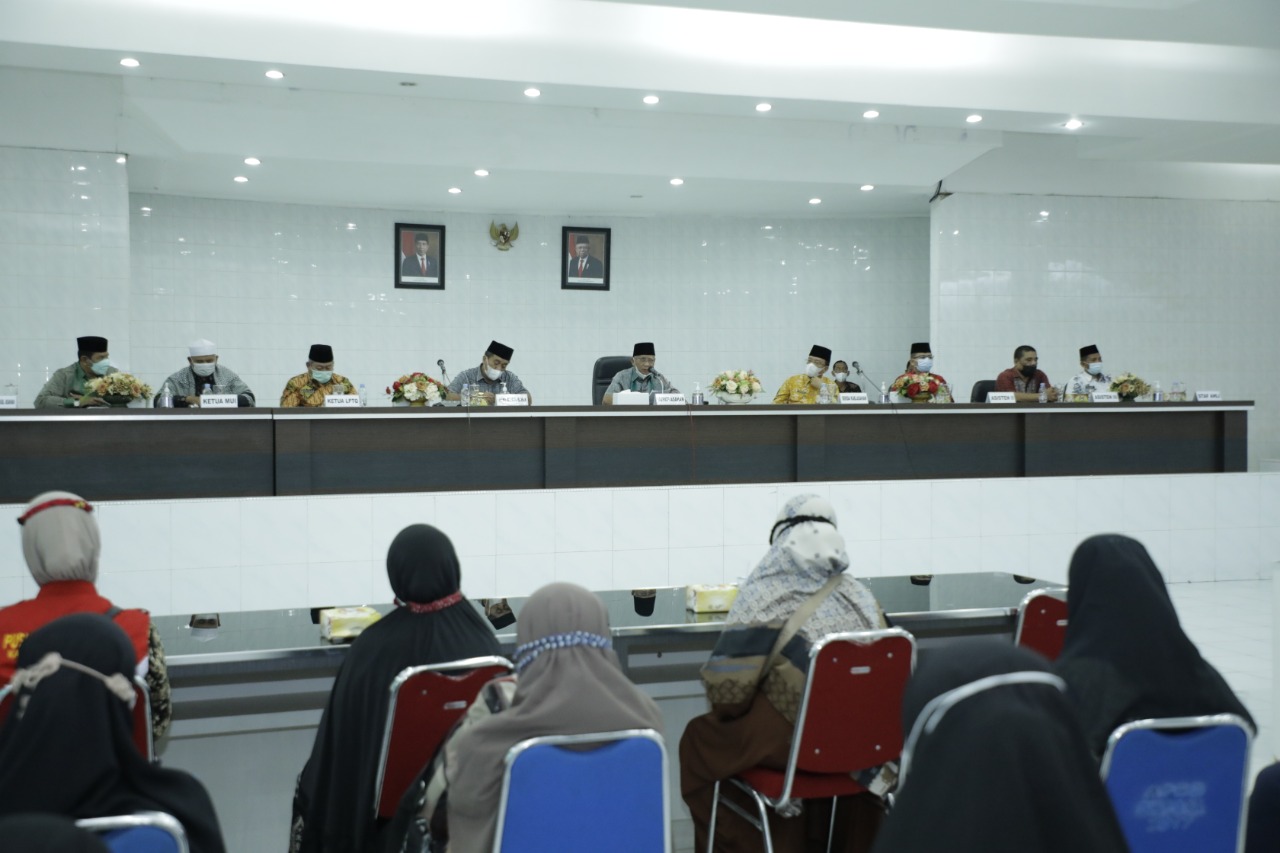 Bupati Asahan Lepas Kafilah Kabupaten Asahan Untuk mengikuti  STQH Ke XVII Provinsi Sumut