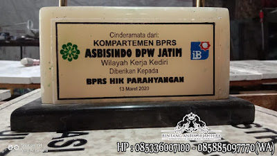 Papan Nama Meja Kantor, Papan Nama Meja Ukir, Jual Papan Nama Marmer