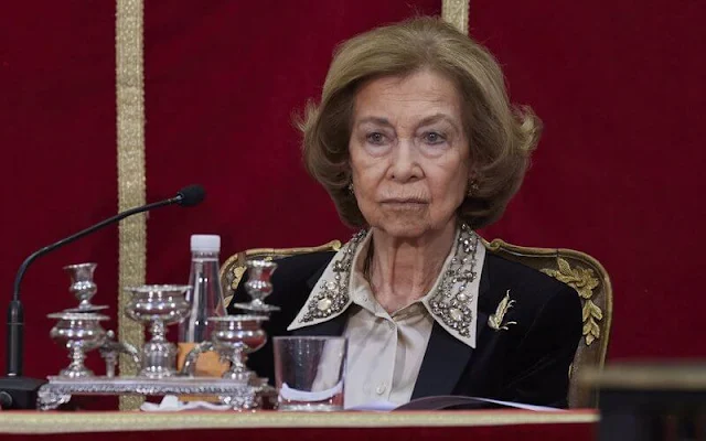 Queen Sofía of Spain presented awards to Eugenio Lopez Alonso and Patrizia Sandretto Re Rebaudengo