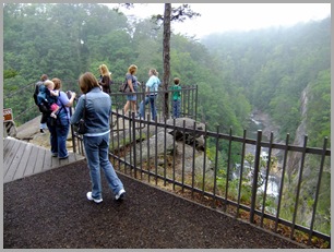 A Tour l'Eau d'Or (LaDore) Falls