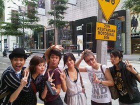 TweetPhoto: Cut Tari