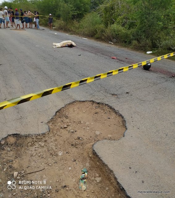 Pessoas morrem por causa de buracos, enquanto Governo de Pernambuco fecha os olhos para trecho da PE-160