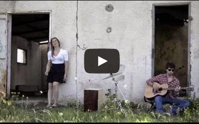 Videoclip: "Tough War" de Anya Wainberg con Artur Katz