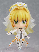 http://arcadiashop.blogspot.it/2014/01/nendoroid-fateextra-saber-bride.html