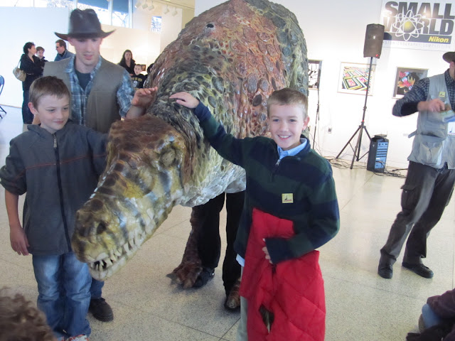 Learning about  dinosaurs in NJ