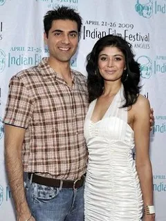 Pooja Batra Family Husband Son Daughter Father Mother Marriage Photos Biography Profile.