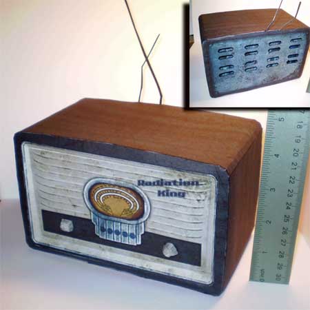 Radiation King Radio Papercraft