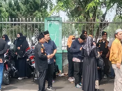 Aksi warga melayu di sumut taman makam pahlawan