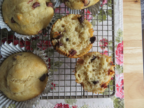 Banana Chocolate Chip Muffins