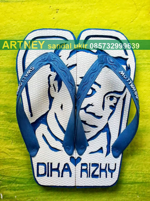 artney sandal ukir