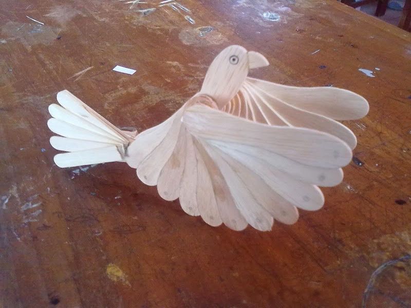 36+ Cara Membuat Kerajinan Tangan Burung Dari Stik Es Krim, Untuk Mempercantik Hunian