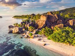 Top 10 Most Famous Beaches in the World
