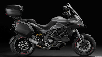 2013 Ducati Multistrada 1200S Granturismo Side View Wallpaper