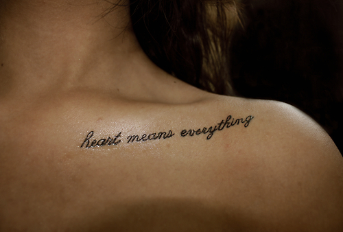 Hoe denk jij over tekst tattoos Beeld weheartitcom