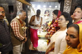 महिला एवं बाल विकास मंत्री इमरतीदेवी ने भगवान महाकाल के दर्शन किये